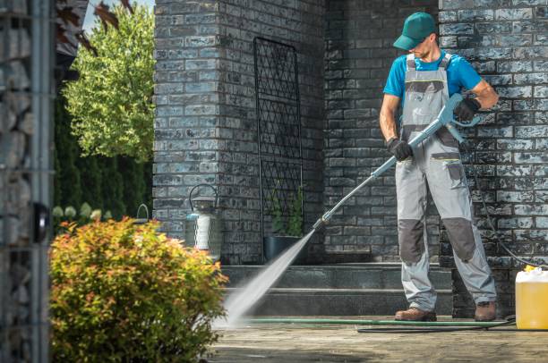 Best Roof Washing  in Strasburg, CO